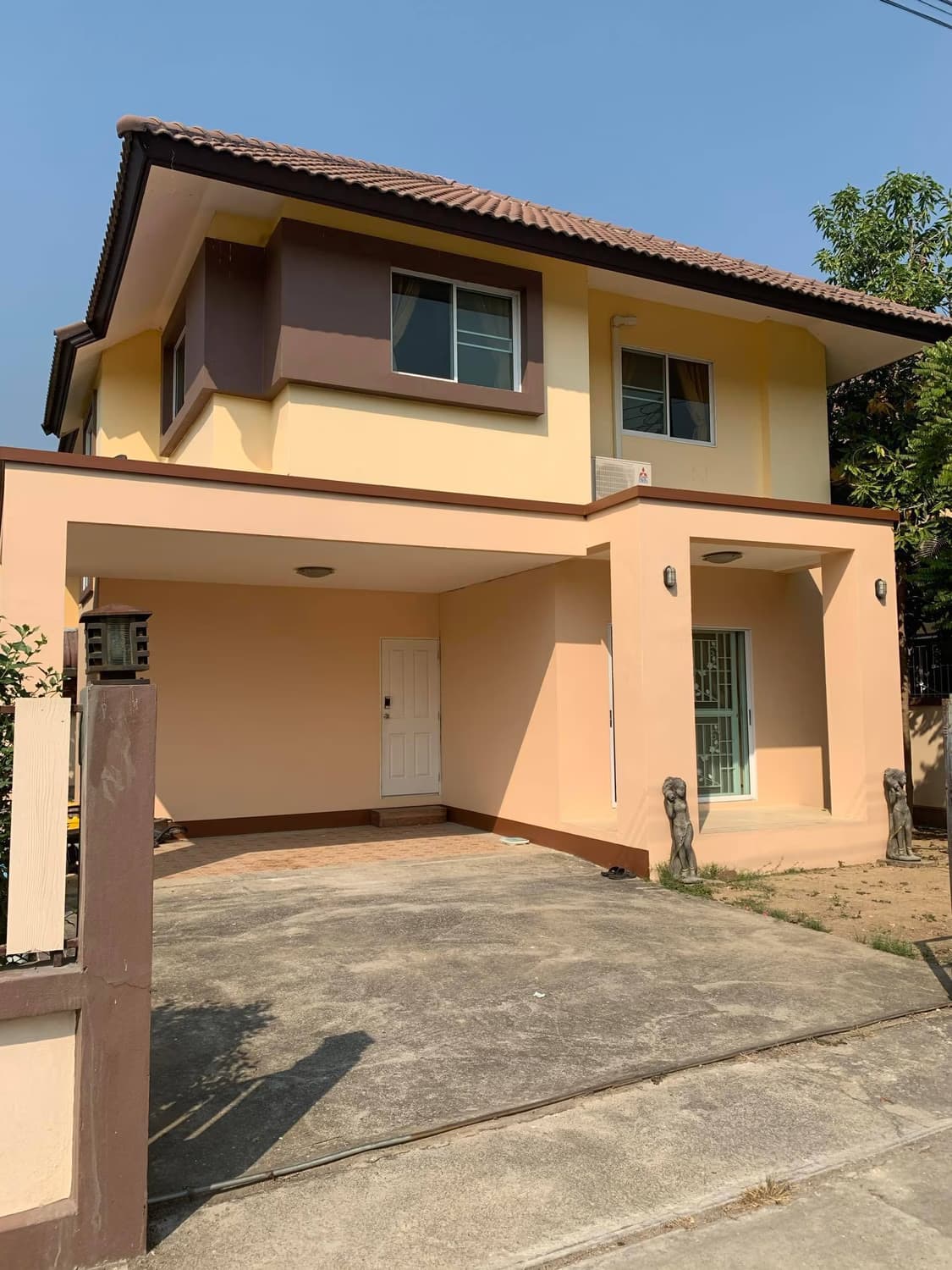 3 Bed House for Rent in San Sai - Image 1