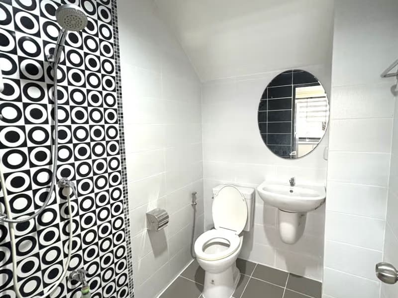 3 Bed Townhouse for Rent in San Sai District