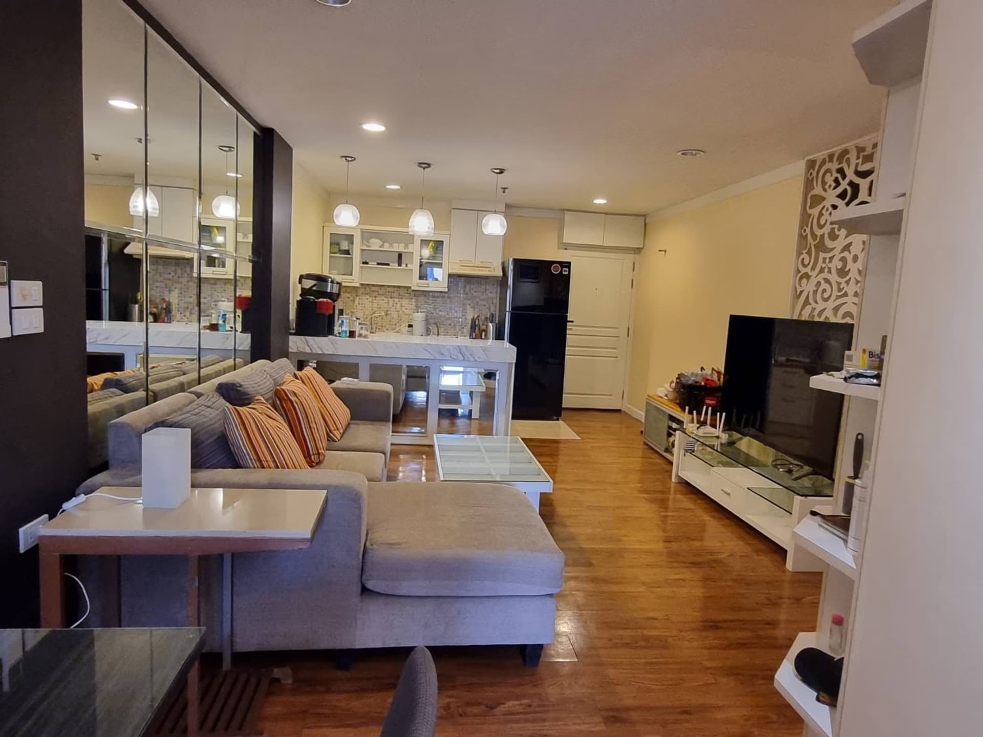 2 ห้องนอน Condo สำหรับ ขาย ใน คลองเตย - Image 1