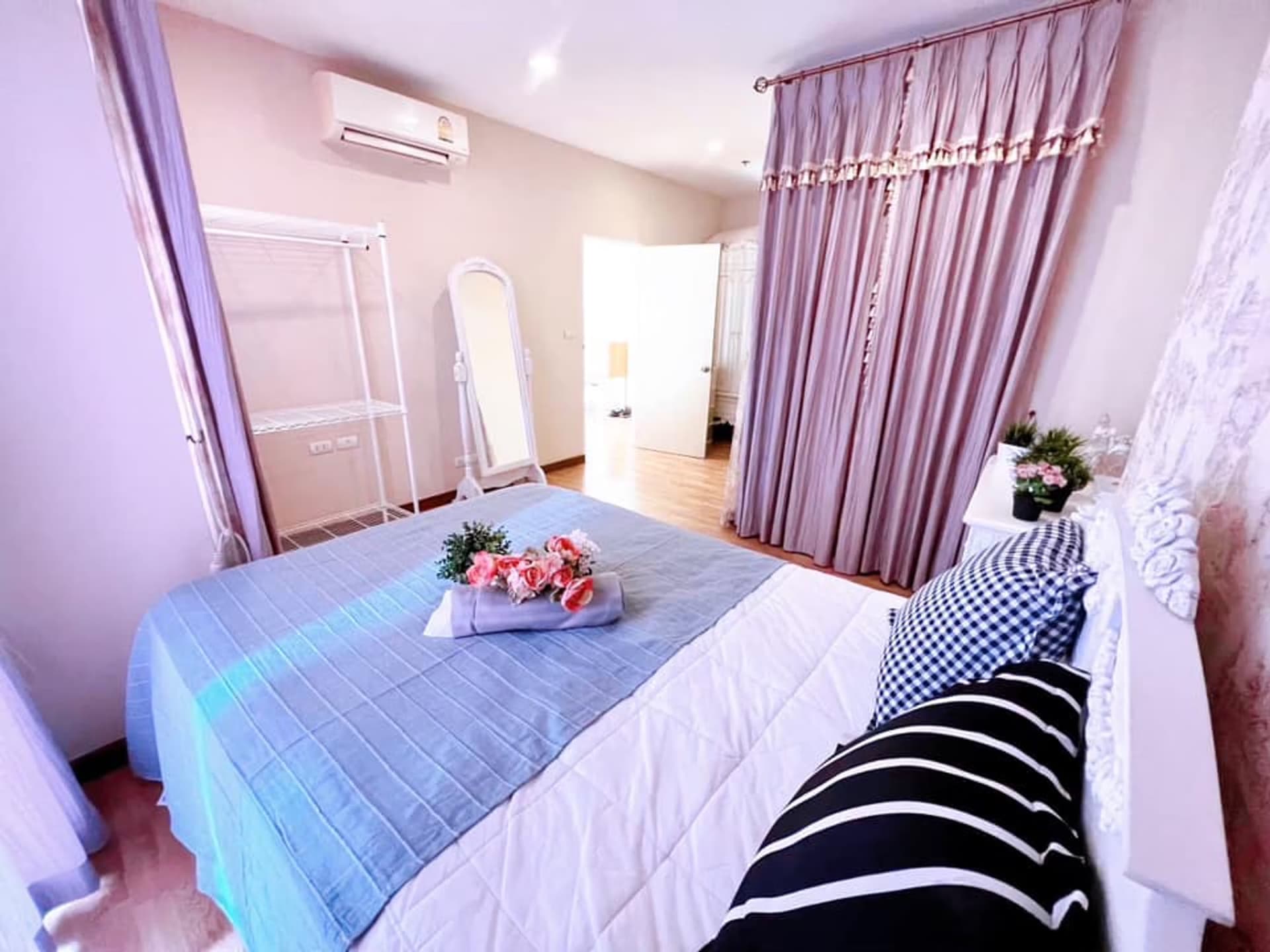 Condo for Sale at The Coast Bangkok - Image 8