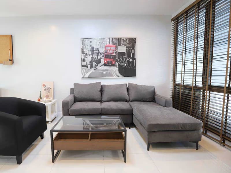 3 Bed Townhouse for Rent in Phra Khanong