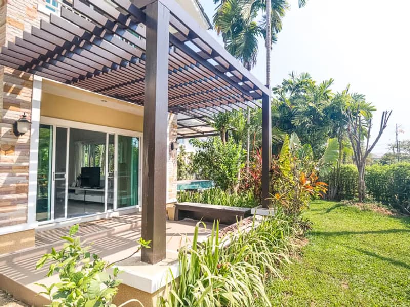 Pool Villa for Rent on 3rd Ring Road