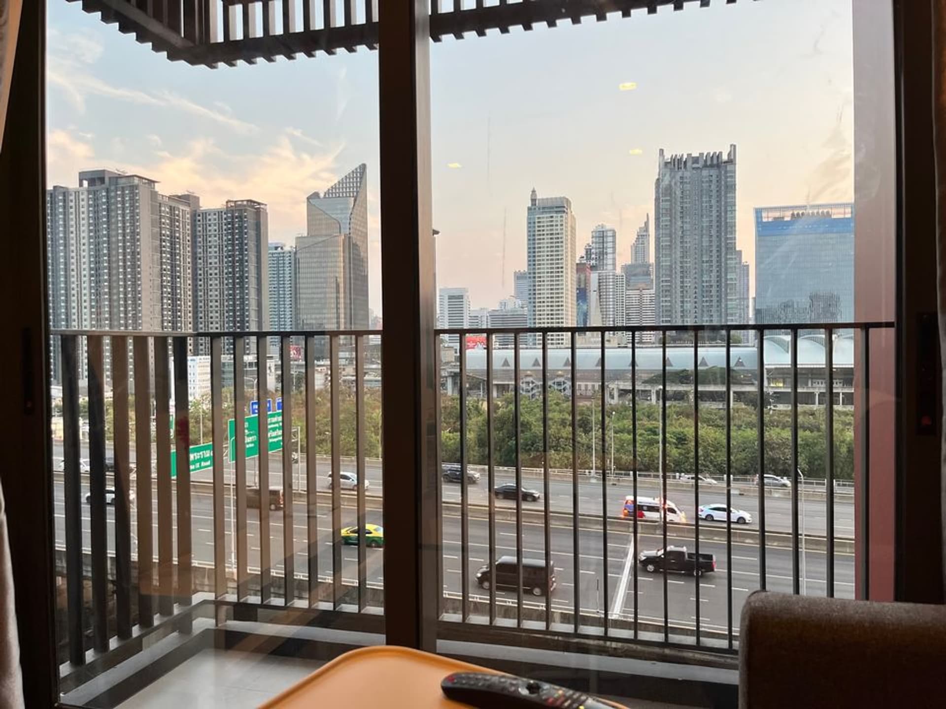Condo for Rent at Life Asoke Hype - Image 10