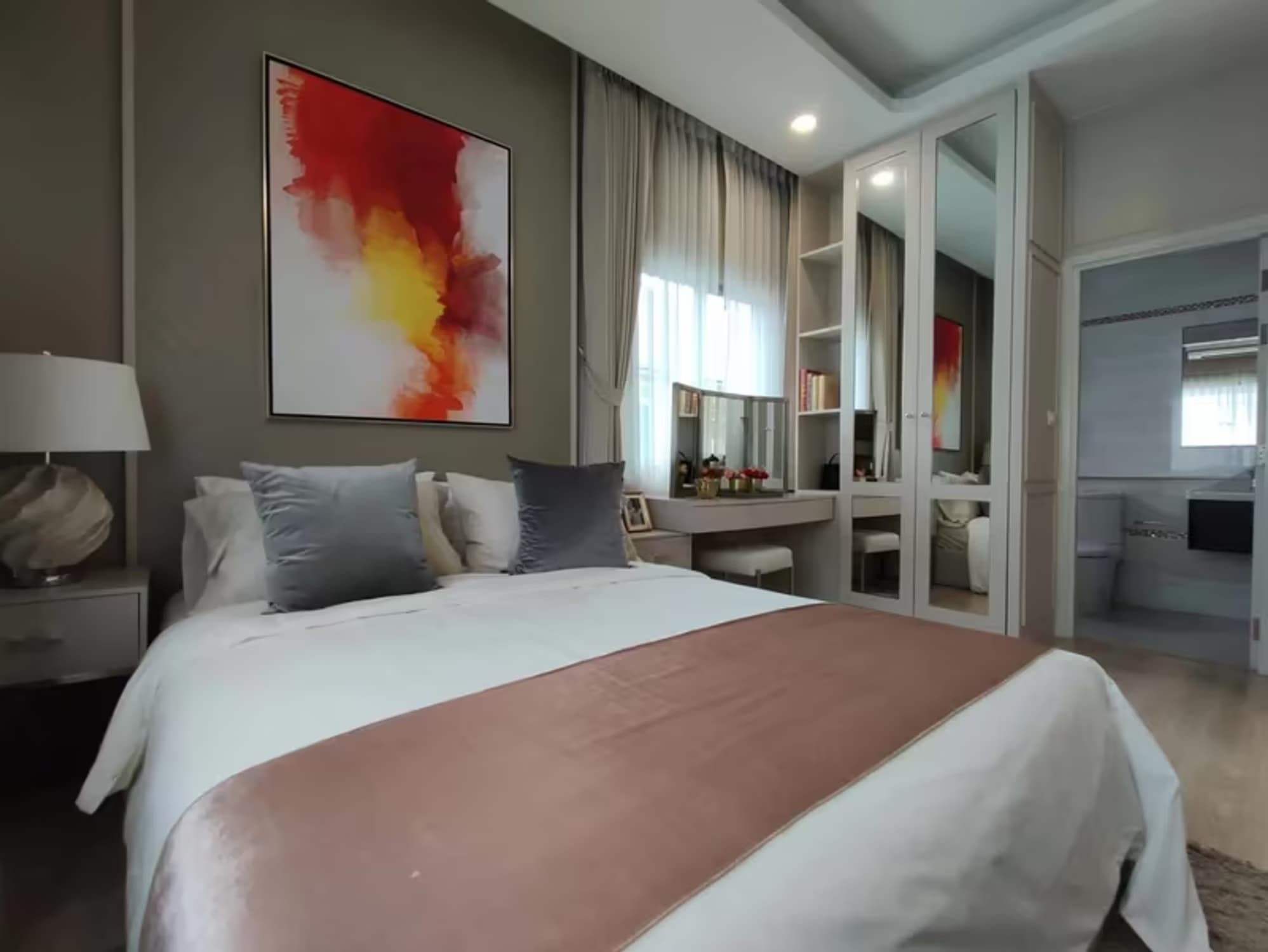 4 Bedroom House - Image 6