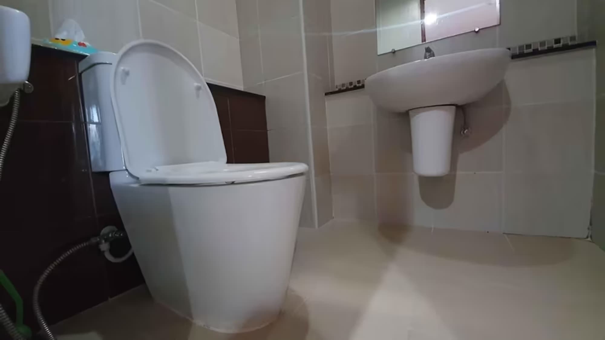 1 Bedroom Condo - Image 7