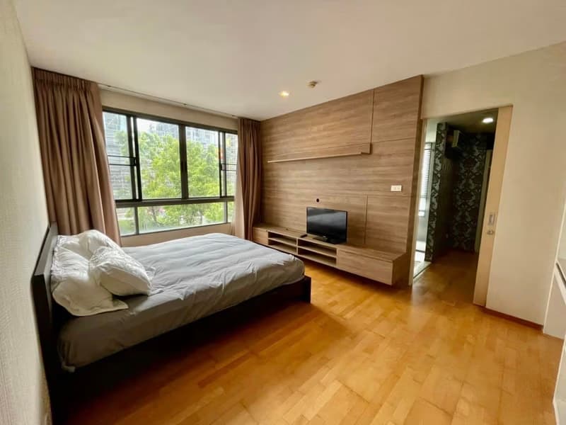 2 Bed Condo for Rent and Sale  Near Ekkamai BTS