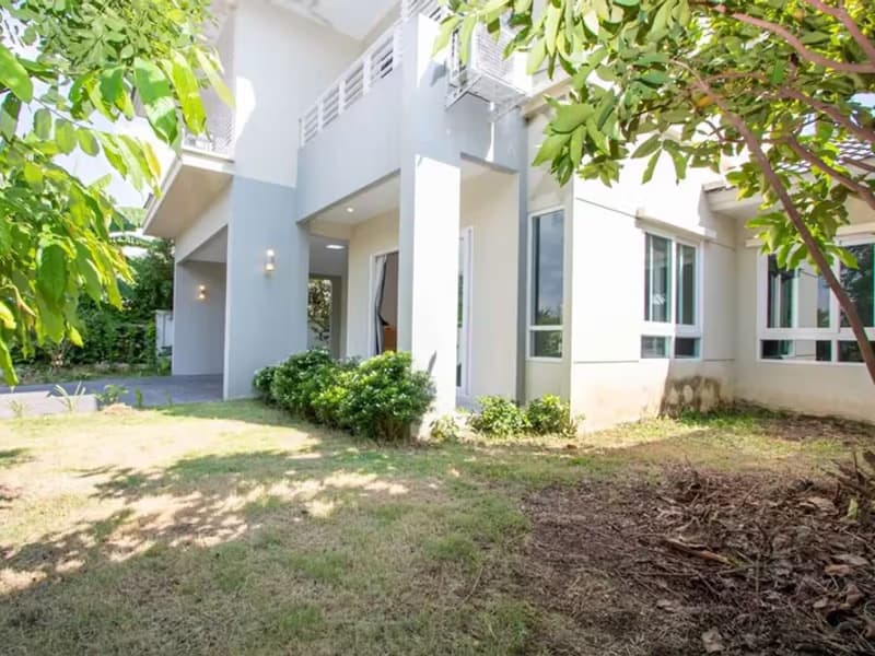 House for Sale in Nam Phrae, Hang Dong.
