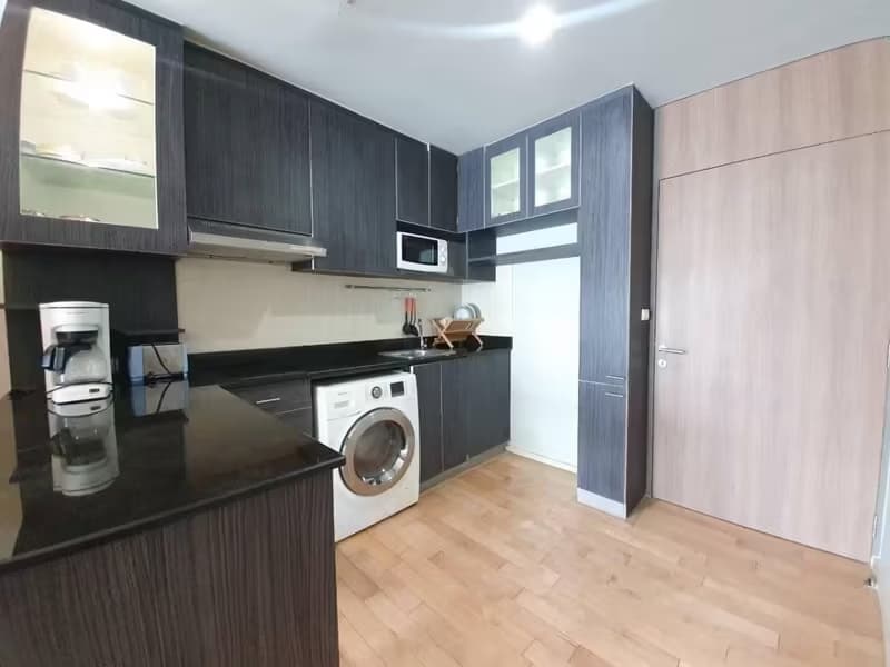 Condo for Rent at Noble Refine