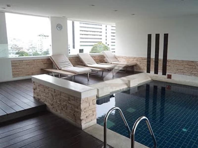 1 Bed Condo for Rent and Sale  Near Chong Nonsi BTS