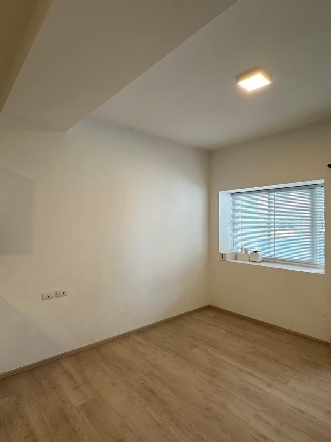 2 Bed Townhouse for Rent and Sale in Bang Phli - Image 9