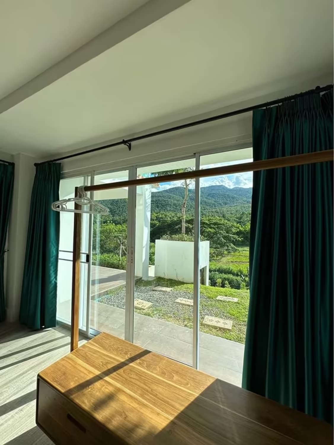4 Bedroom House - Image 9