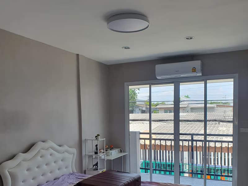 4 Bed Townhouse for Rent in Suan Luang
