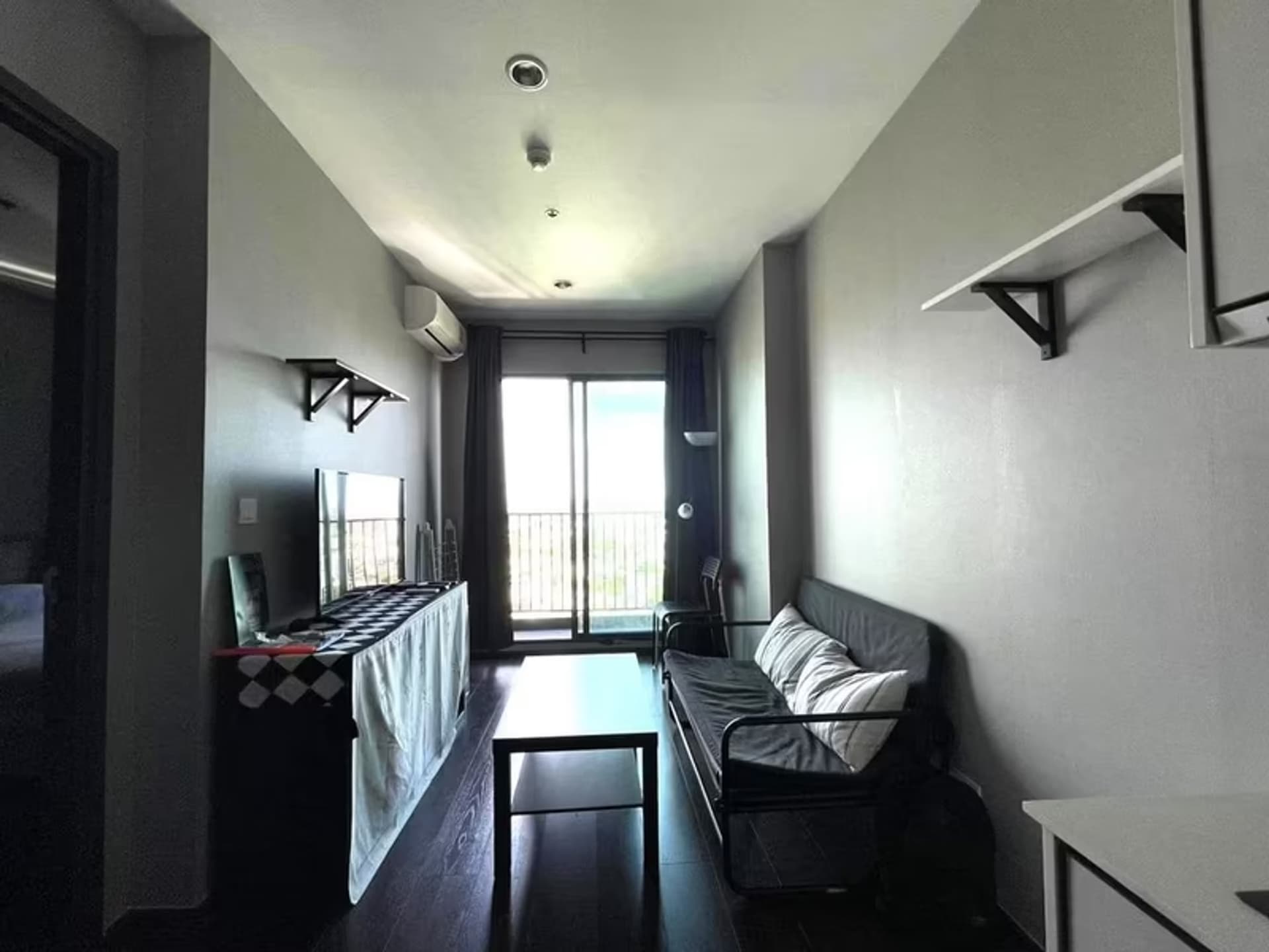 Condo for Rent at C Ekkamai - Image 1