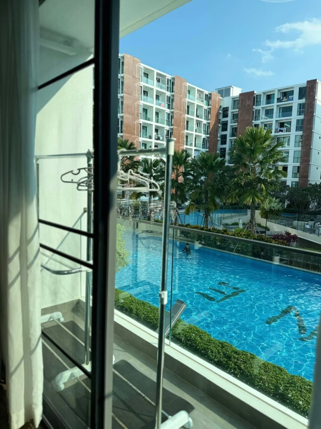 2 Bed Condo for Rent in San Sai - Image 11