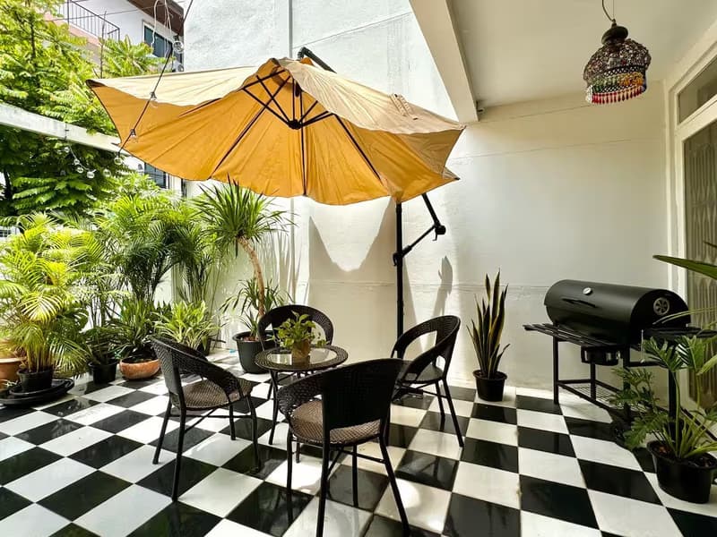 3 Bed House for Rent in Watthana