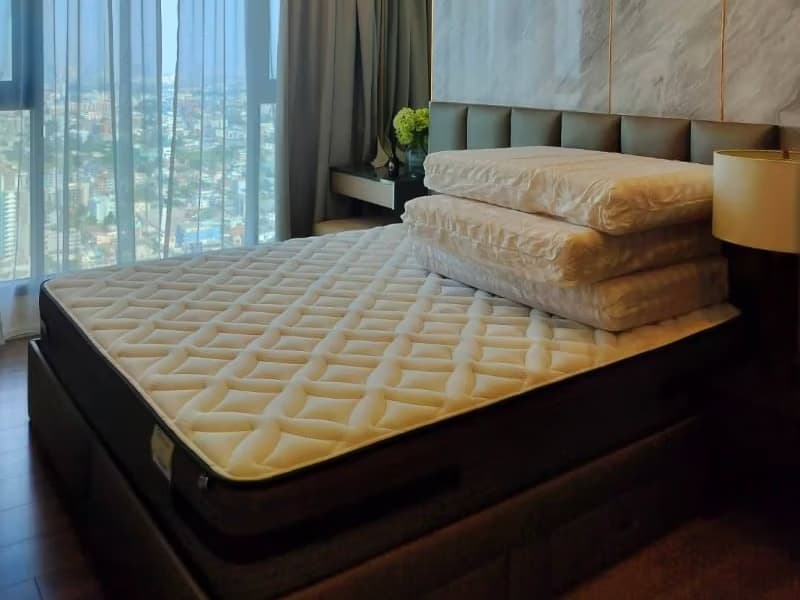 2 Bed Condo for Rent  Near Punnawithi BTS