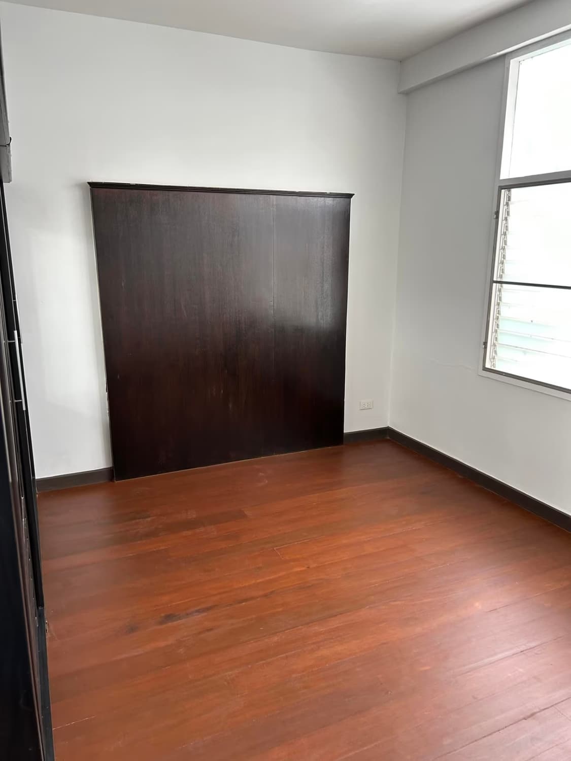 3 Bedroom House - Image 12