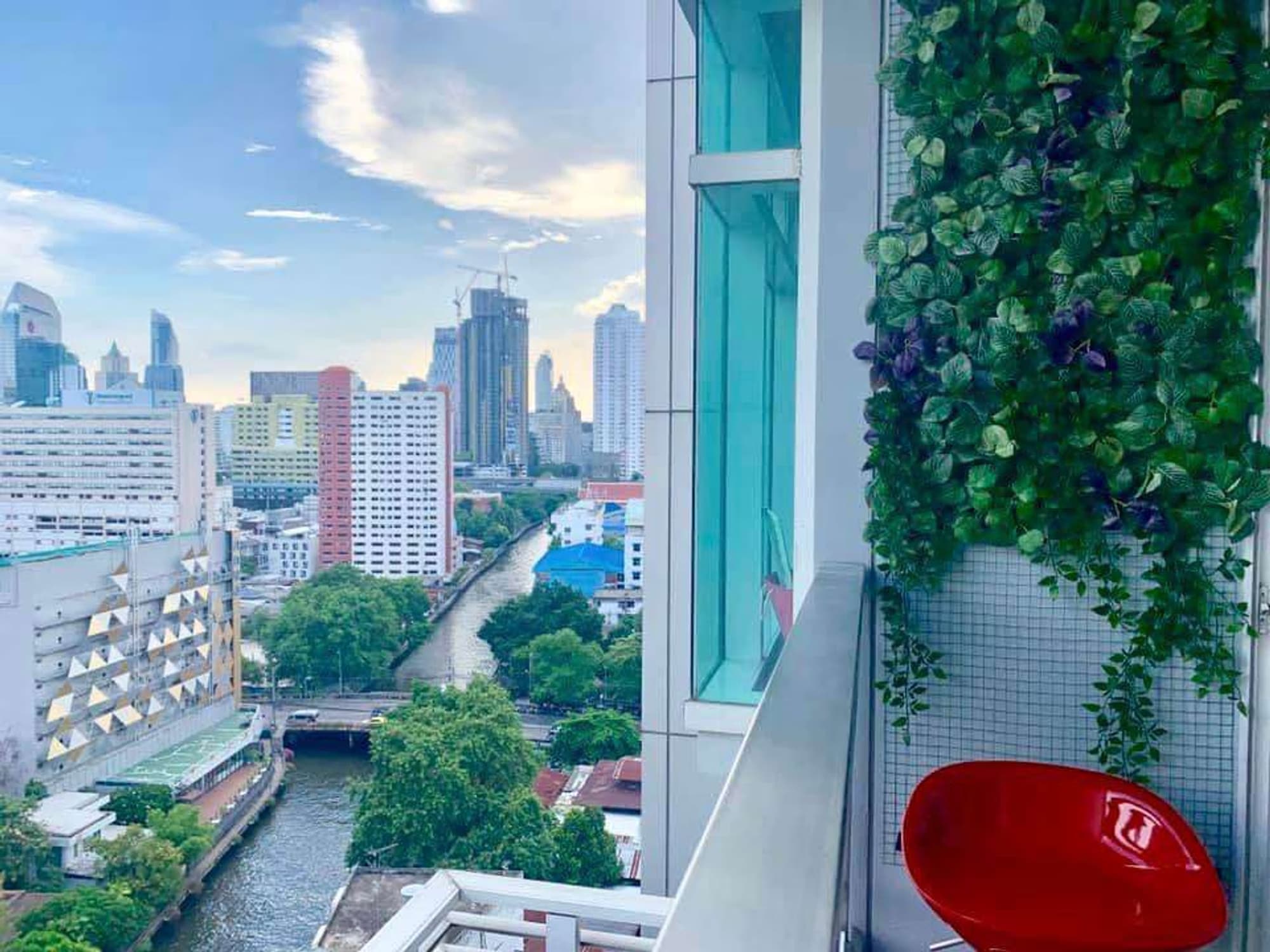 Condo for Rent at Circle Condominium - Image 12