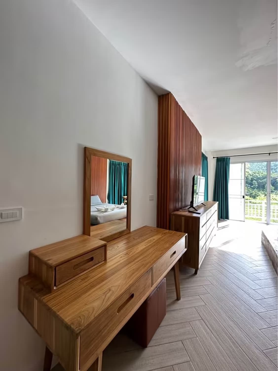 4 Bedroom House - Image 5
