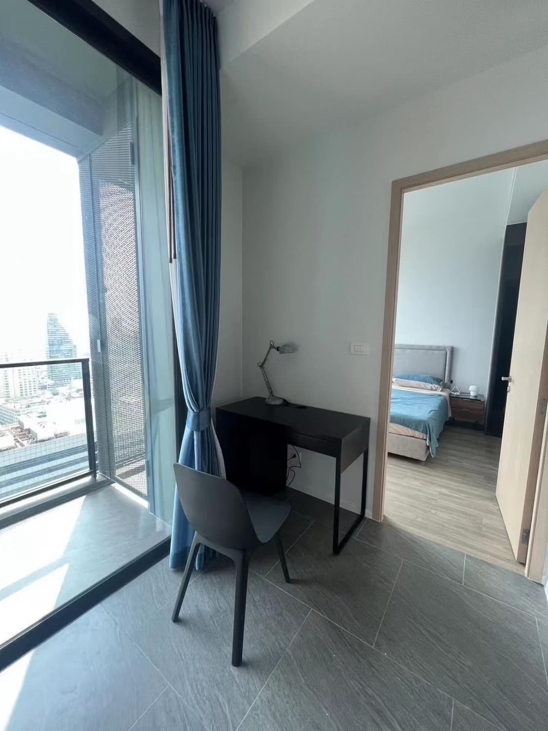 1 Bed Condo for Rent  Near Surasak BTS - Image 4