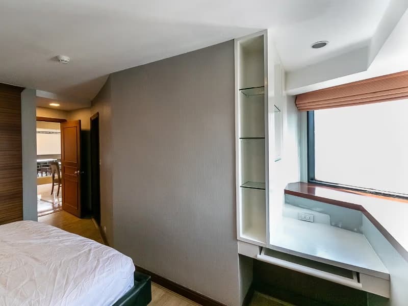 3 Bed Condo for Rent in Khlong Toei