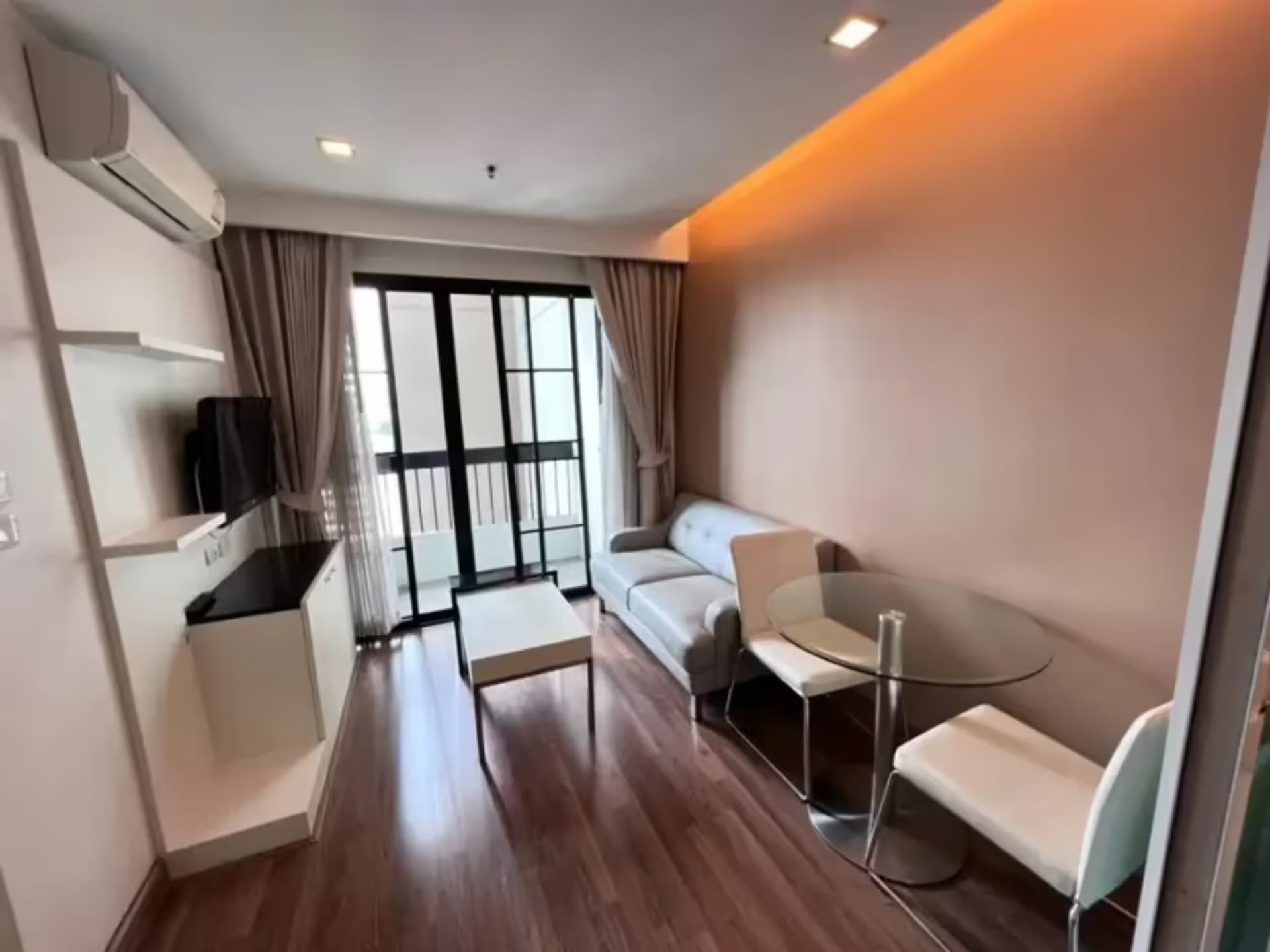 1 Bedroom Condo - Image 2