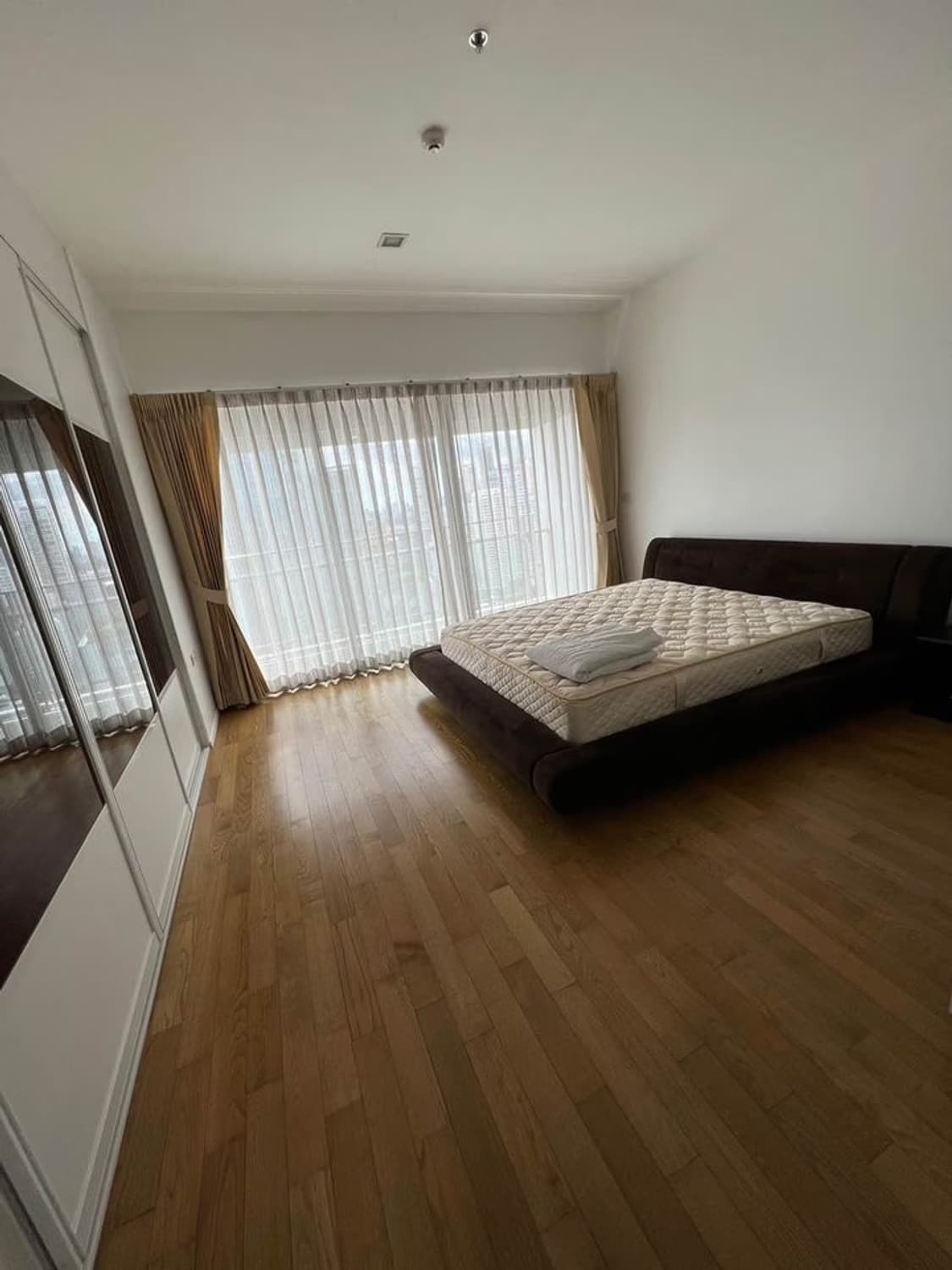 3 ห้องนอน Condo สำหรับ จำหน่าย ใน วัฒนา - Image 2