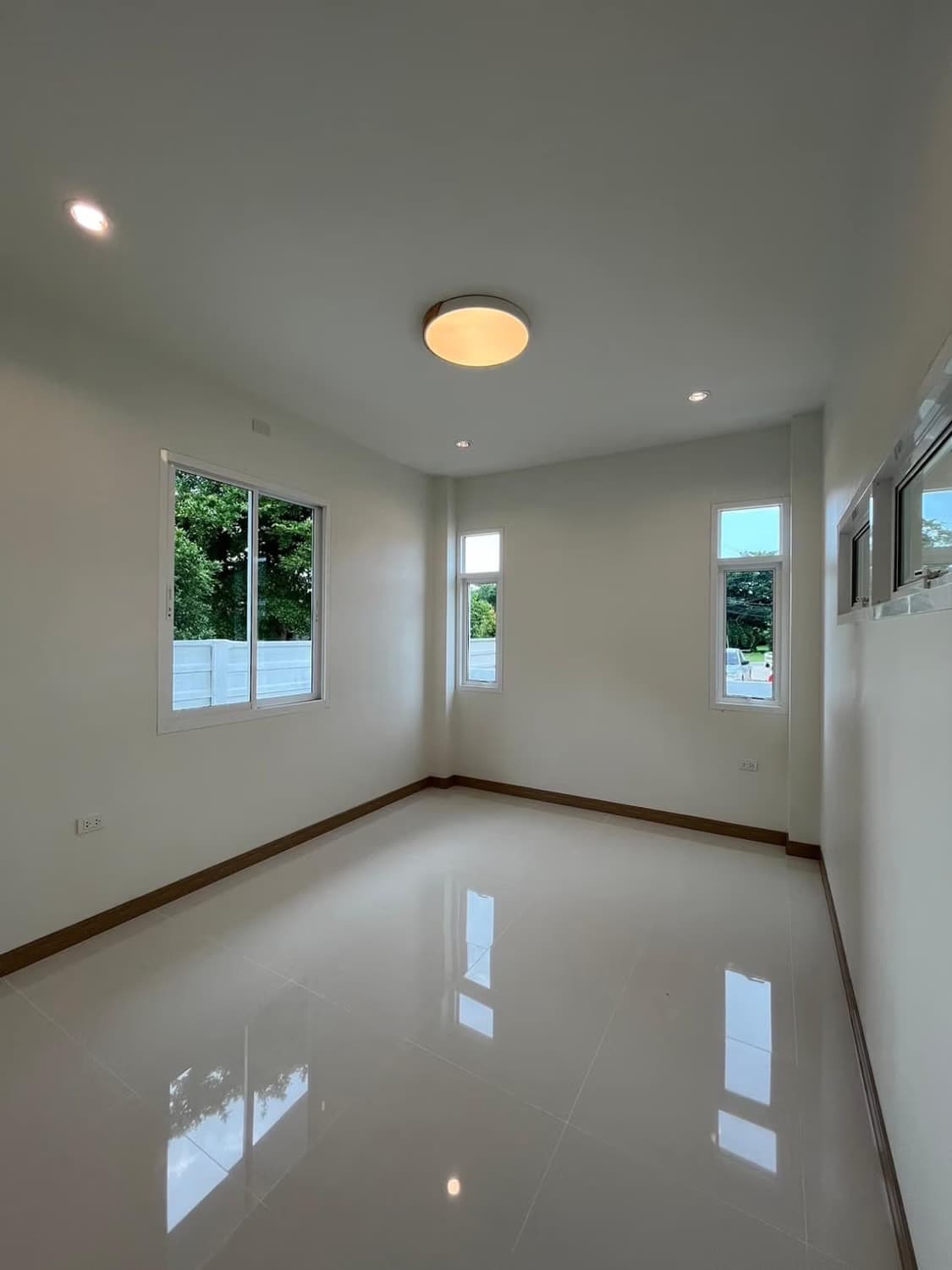 3 Bed House for Sale in San Sai - Image 5