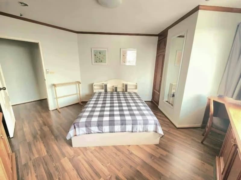 2 Bed Condo for Rent in Bangna