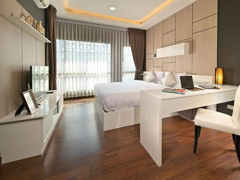 4 Bed Townhouse for Rent and Sale in Mueang Chiang Mai