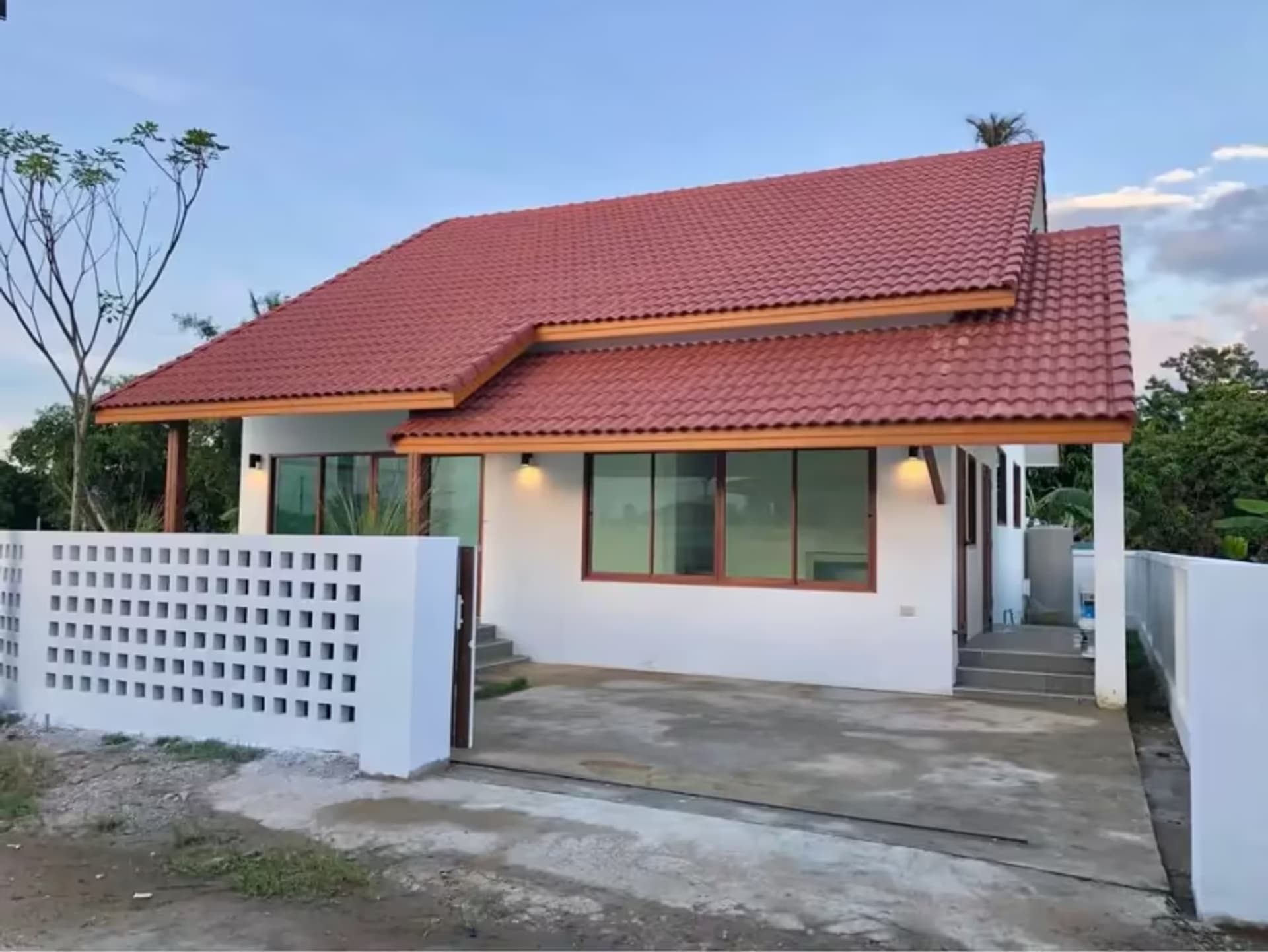 3 Bedroom House - Image 9