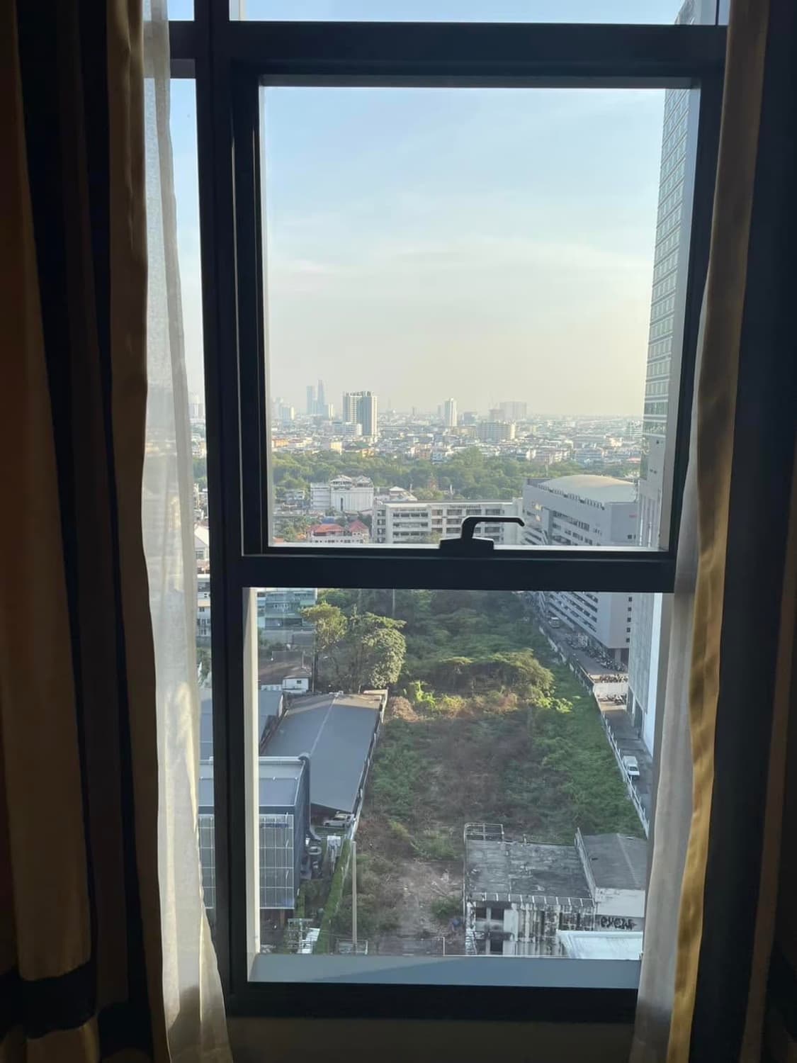 1 Bed Condo for Sale in Bang Rak - Image 6
