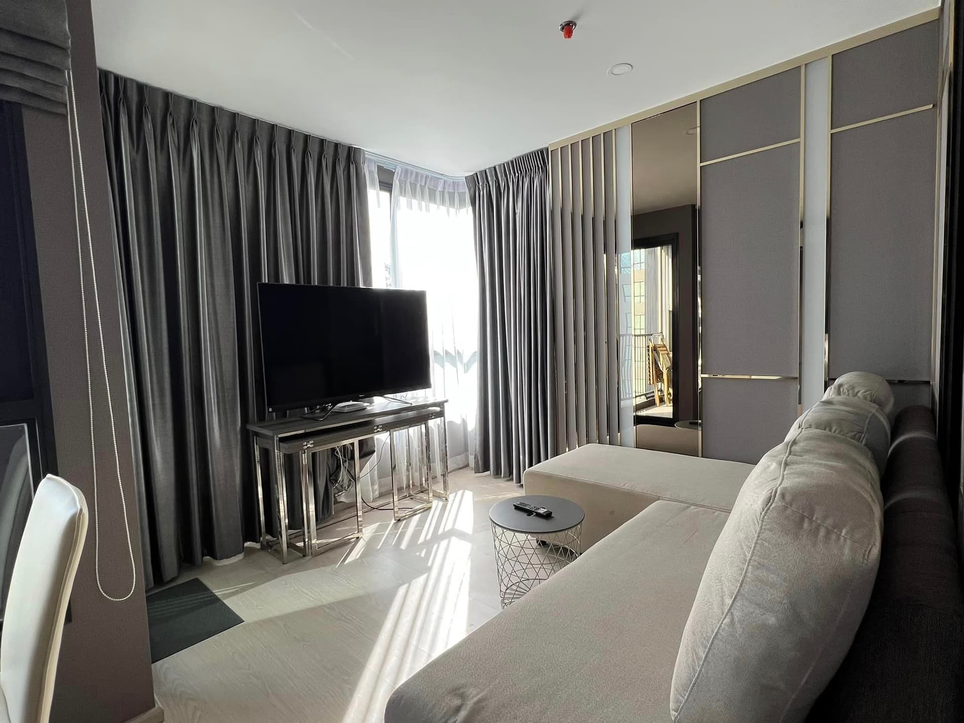 Condo for Sale, Sale w/Tenant at ELIO DEL NEST - Image 1