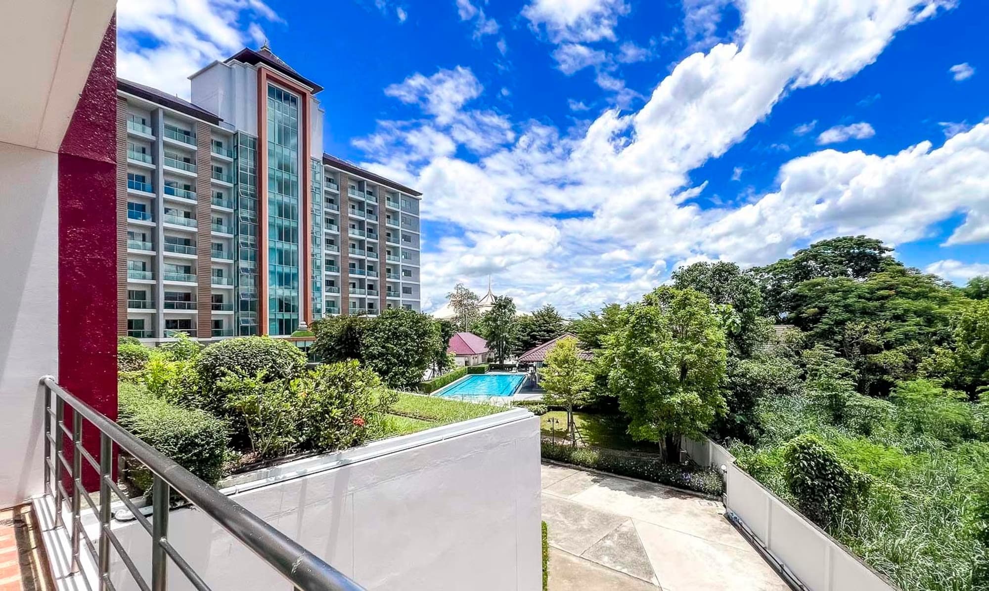 2 Bed Condo for Sale in Mueang Chiang Mai - Image 6