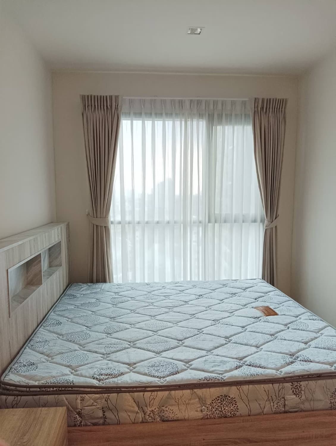 2 Bed Condo for Sale in Khlong Toei - Image 9