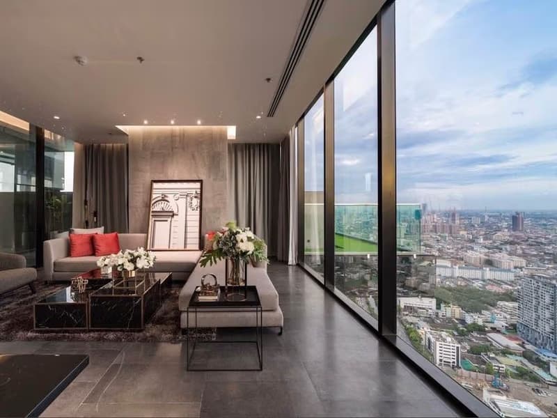 1 Bed Condo for Rent  Near Chong Nonsi BTS