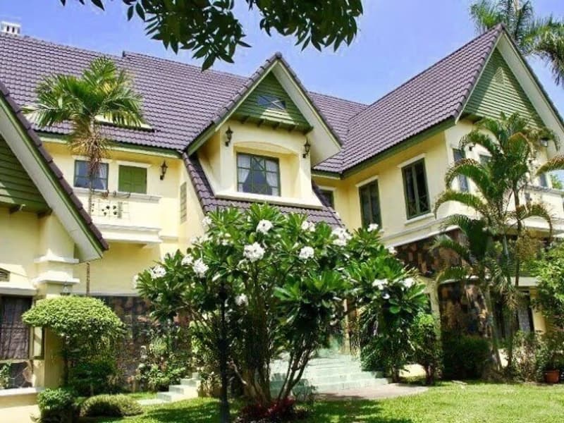 6 Bed House for Sale in Mueang Chiang Mai