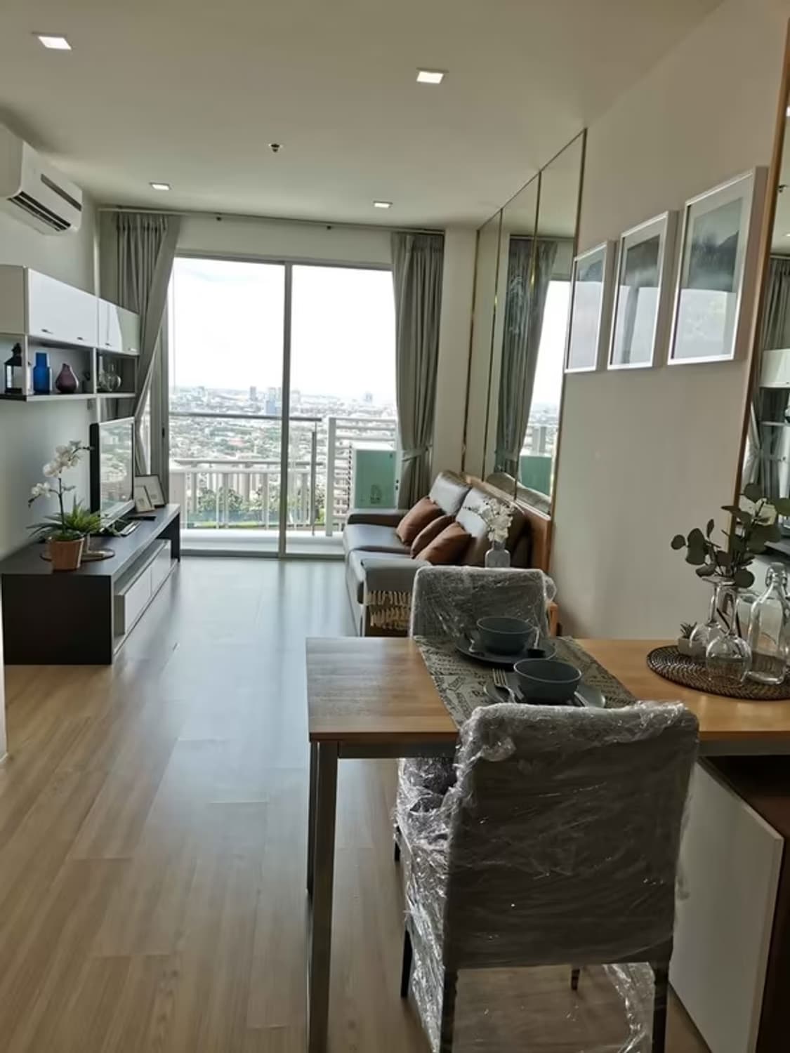 1 Bedroom Condo - Image 7