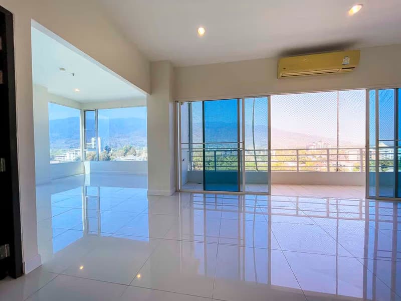 Unfurnished 4 Bed Condo w. Stunning Mountain View for Sale