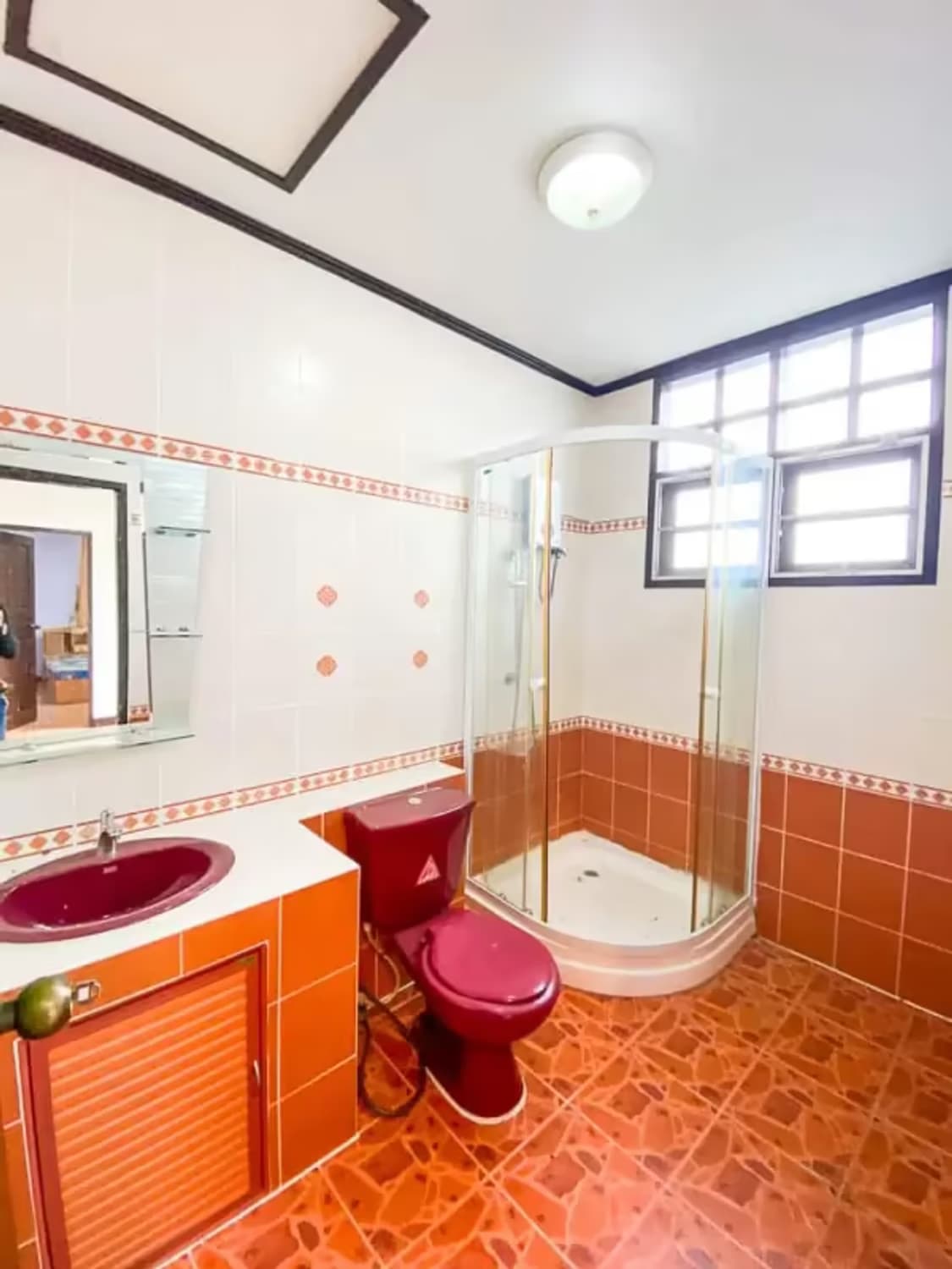 3 Bedroom House - Image 13