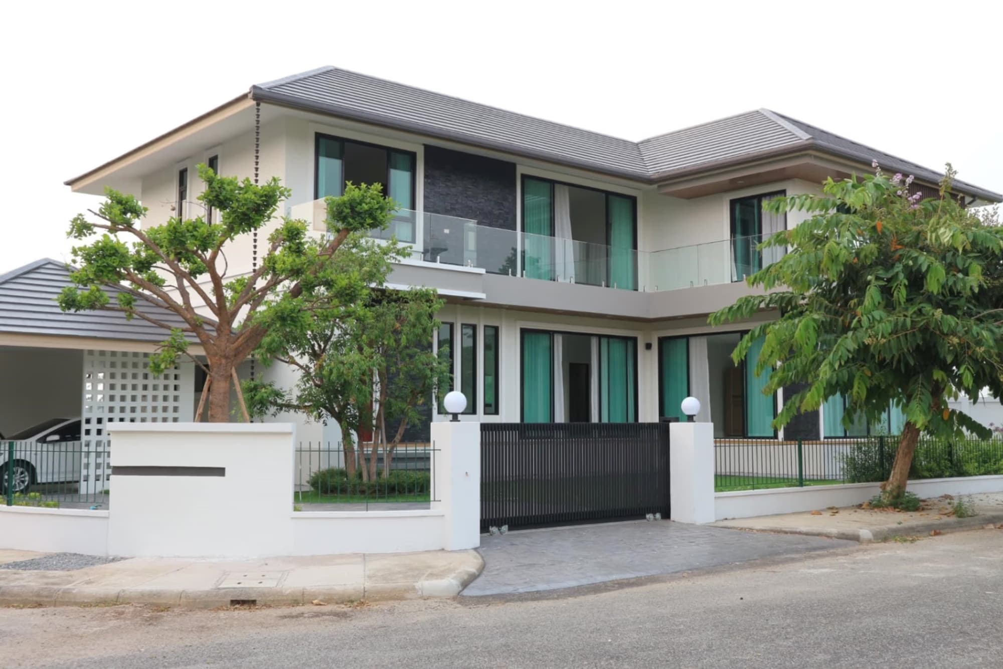 3 卧室 别墅 用于 出售 在 San Kamphaeng District - Image 1