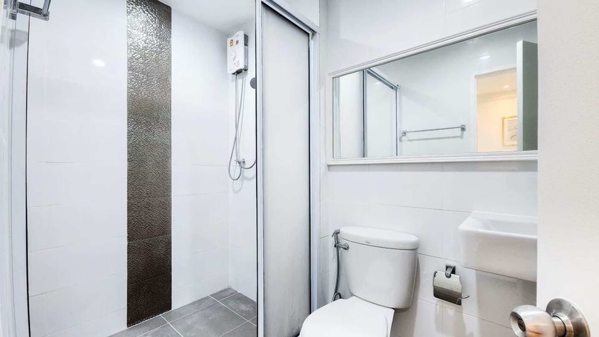 1 Bedroom Condo - Image 13