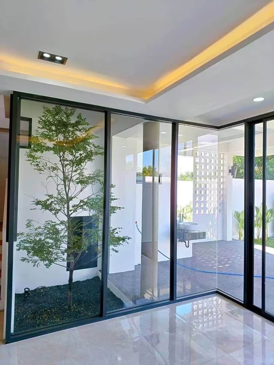 3 Bedroom House - Image 12