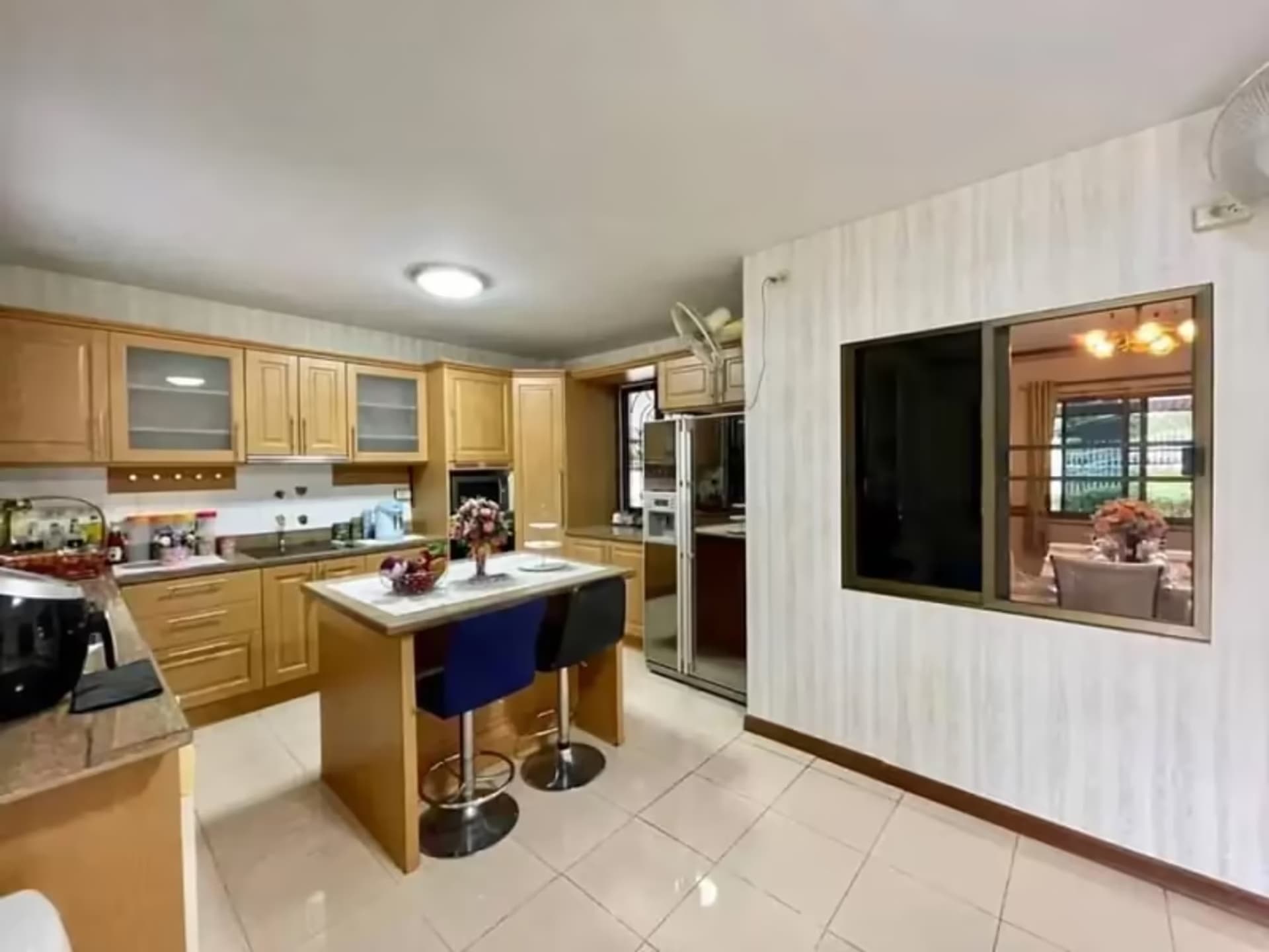 4 Bedroom House - Image 5