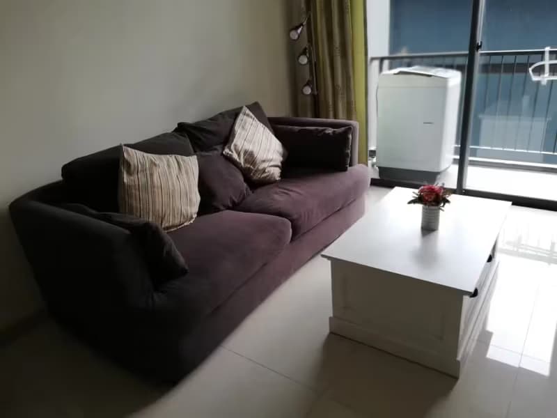 1 Bedroom Condo