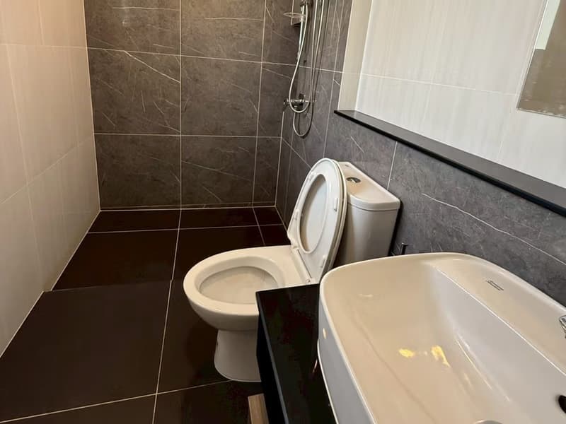 4 Bed House for Rent in Bang Phli