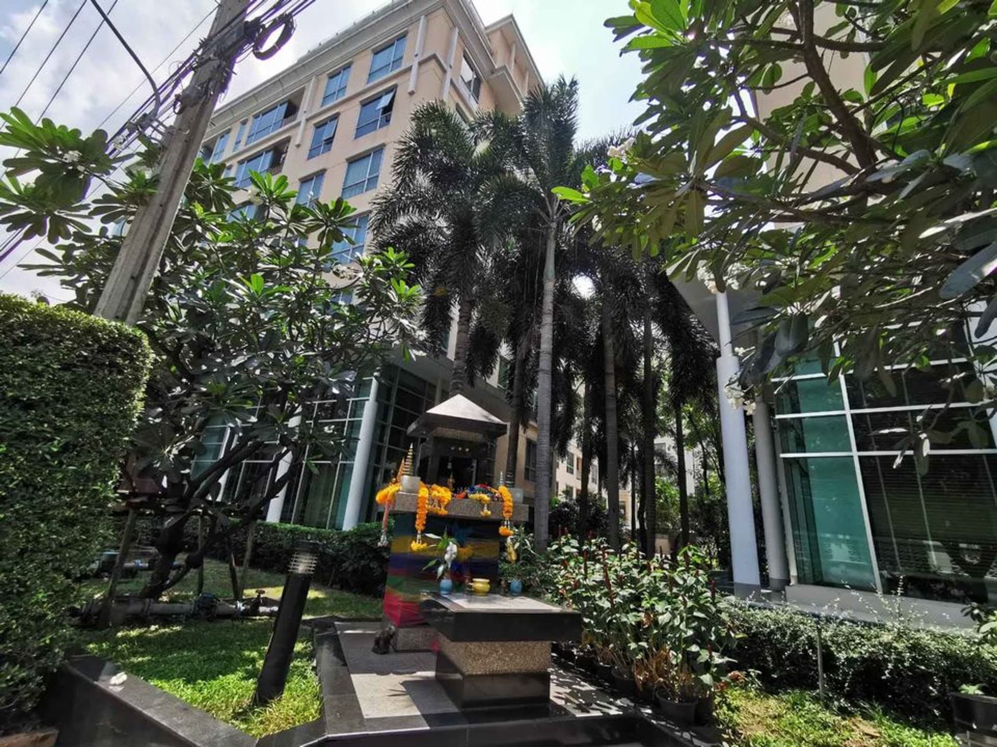 1 Bed Condo for Rent  Near Ekkamai BTS - Image 5