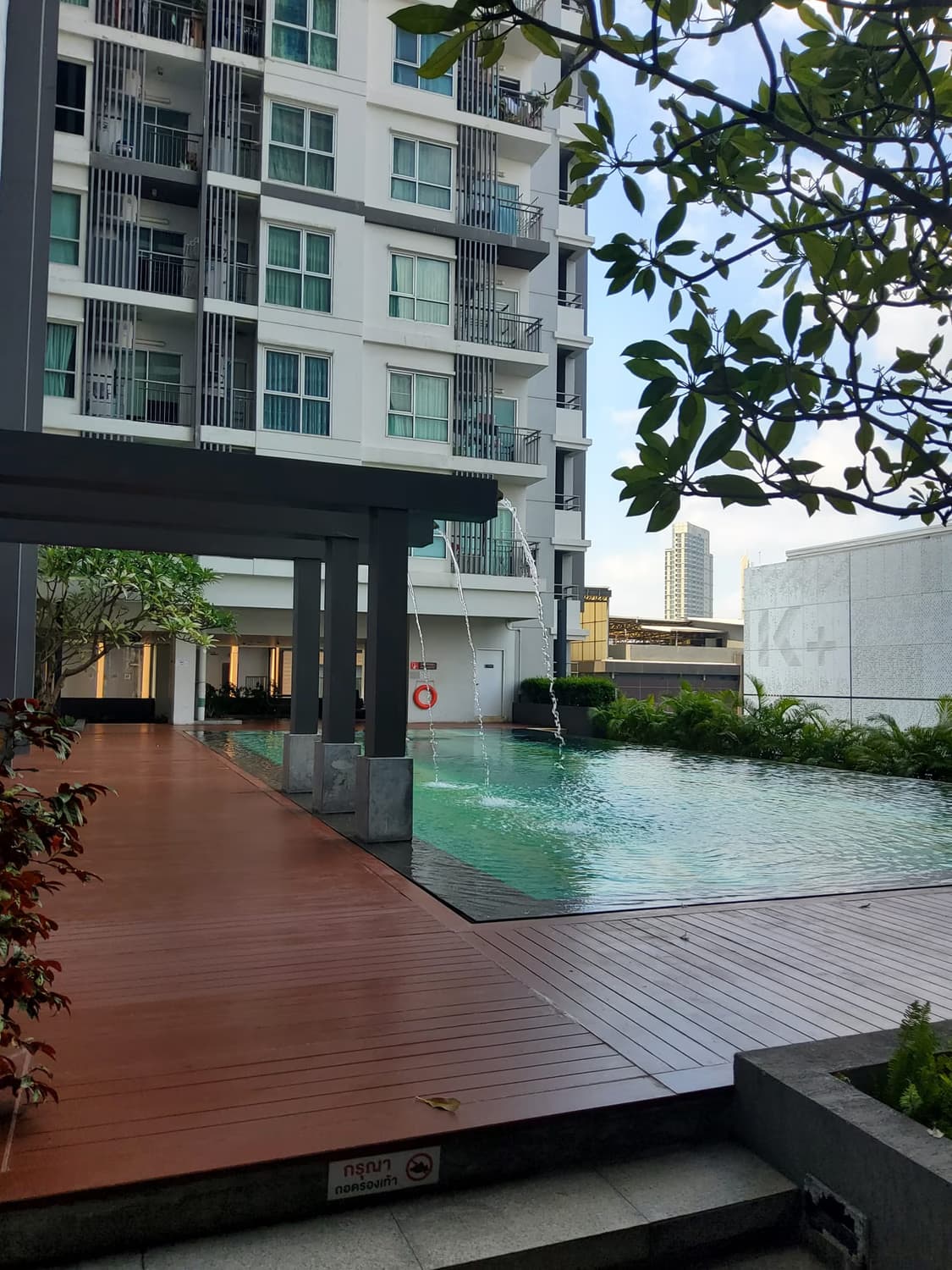 1 Bed Condo for Rent in Pathum Wan - Image 10