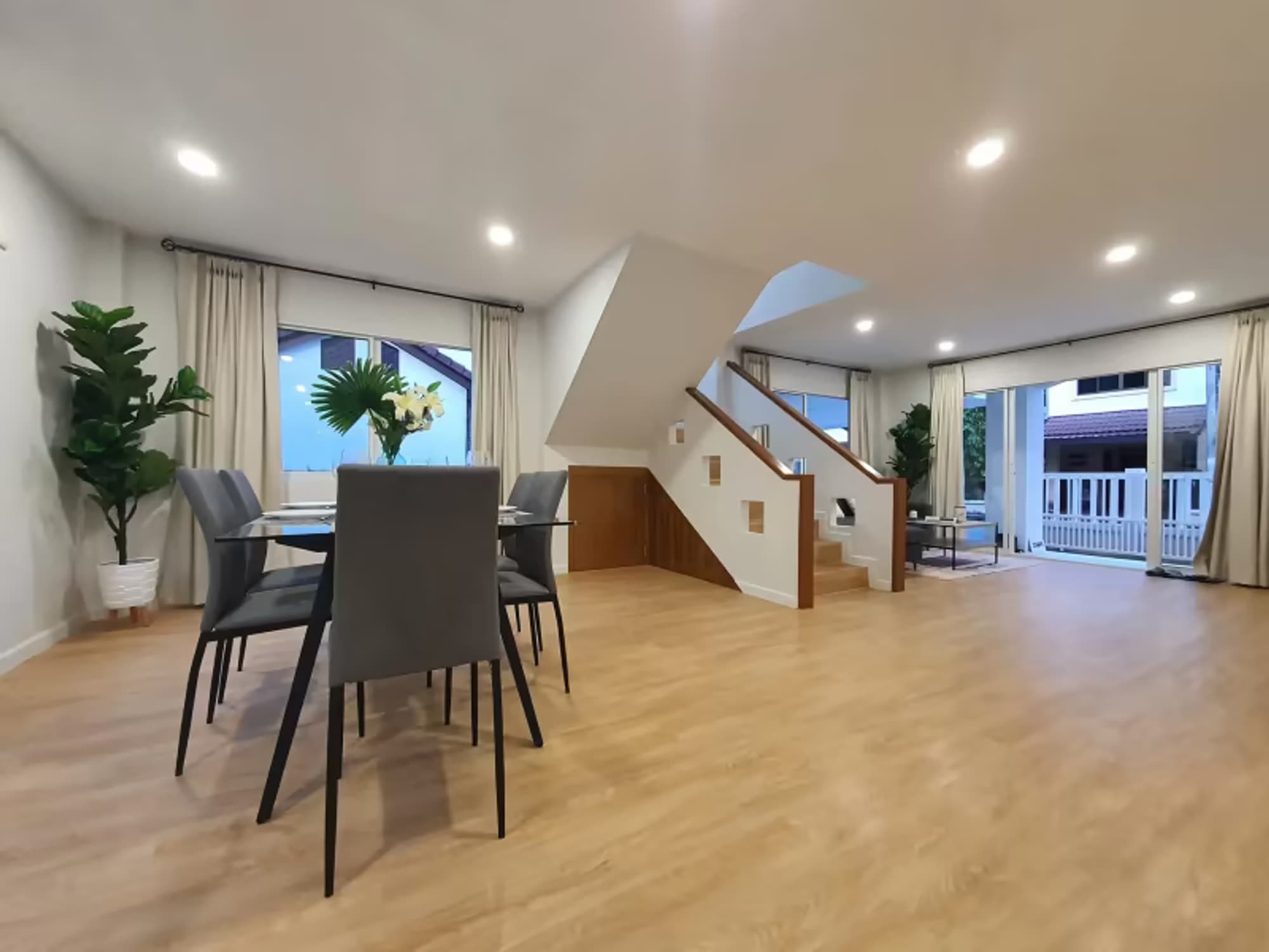 4 Bedroom House - Image 29