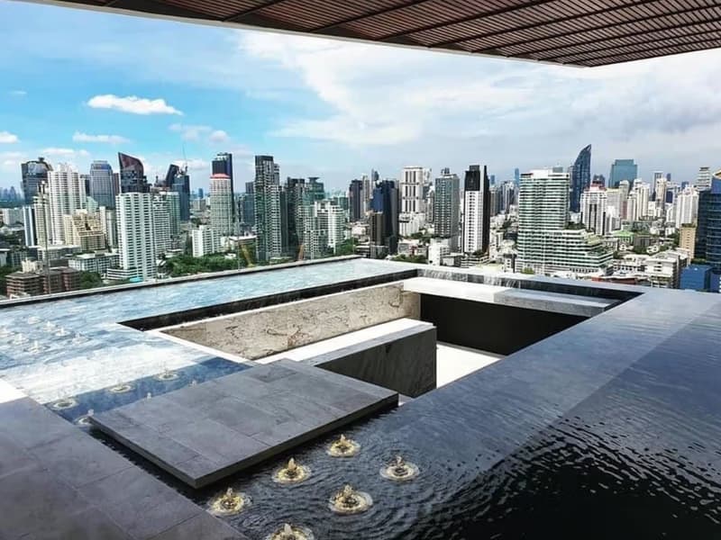 1 Bed Condo for Rent and Sale  Near Ekkamai BTS